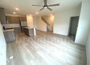 307 Sweet Pl in Fallbrook, CA - Building Photo - Building Photo