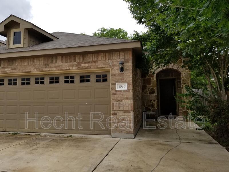 1031 Brown Rock Dr in New Braunfels, TX - Building Photo