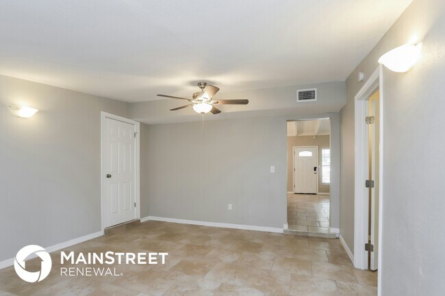 800 62nd Pl S in St. Petersburg, FL - Building Photo - Building Photo