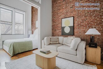 234 W 14th St in New York, NY - Building Photo - Building Photo