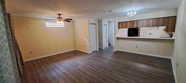 2164 SW 70th Terrace in Gainesville, FL - Building Photo - Building Photo