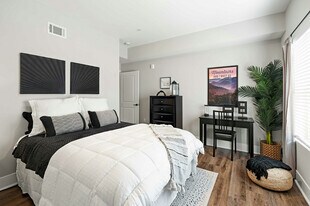 Pointe Grand Brunswick in Brunswick, GA - Building Photo