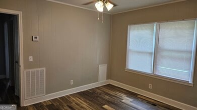 510 N Lee St in Forsyth, GA - Building Photo - Building Photo