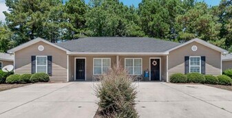 1423 Allies Ct in Florence, SC - Building Photo