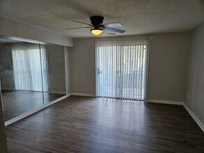 1951 Dutch Village Dr in Hyattsville, MD - Building Photo - Building Photo