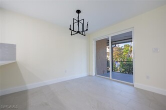 1537 Chesapeake Ave in Naples, FL - Building Photo - Building Photo