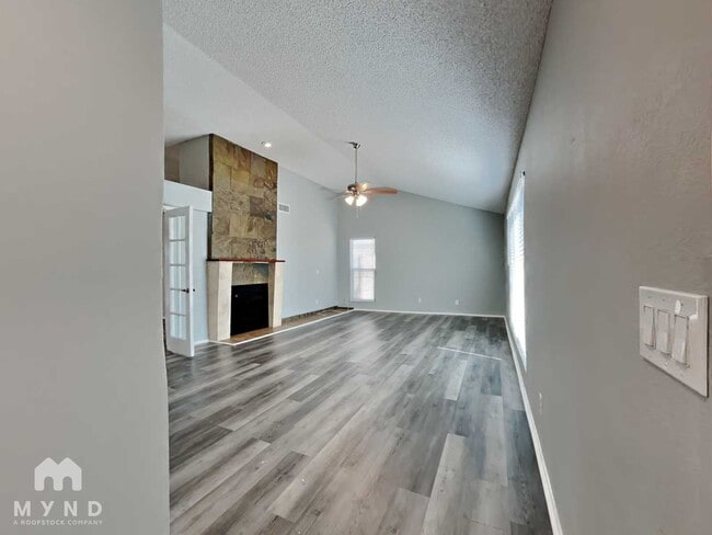 7210 W Krall St in Glendale, AZ - Building Photo - Building Photo