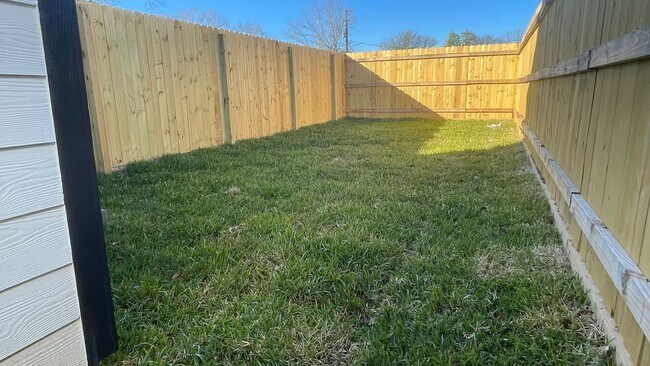 6011 Wedgefield St in Houston, TX - Building Photo - Building Photo