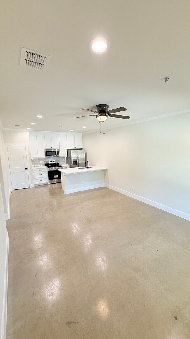property at 261 Co Rd 2521