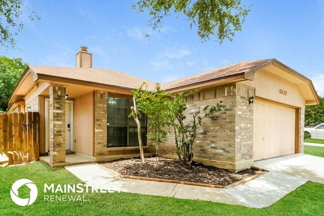 6519 Spanish Earth in San Antonio, TX - Building Photo - Building Photo