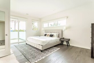 611 Flower Ave in Los Angeles, CA - Building Photo - Building Photo