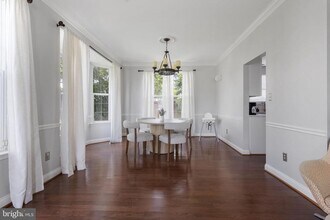 608 Talmadge Ct SE in Leesburg, VA - Building Photo - Building Photo