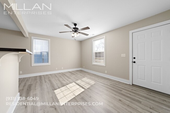 305 Burch Rd in Clarksville, TN - Building Photo - Building Photo