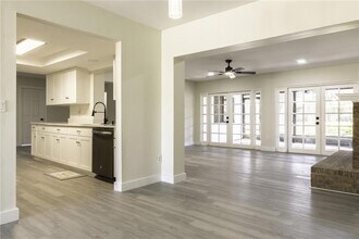 9209 Kingsridge Dr in Tampa, FL - Building Photo - Building Photo