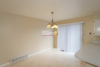 1376 Rainsborough Rd in Murray, UT - Building Photo - Building Photo