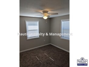 5012 Collins St in Panama City, FL - Building Photo - Building Photo