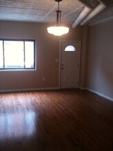 2014 Sidney St in Pittsburgh, PA - Building Photo - Building Photo