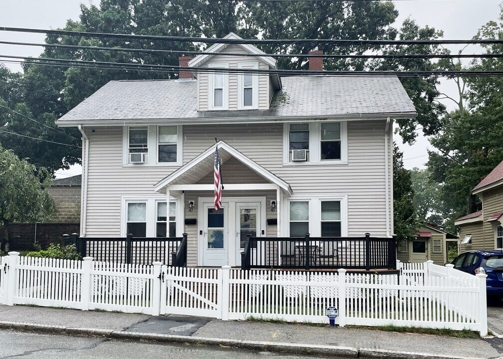 45 Billings St in Boston, MA - Building Photo