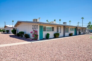 Aspire Camelback - Aspire Preserve in Phoenix, AZ - Building Photo