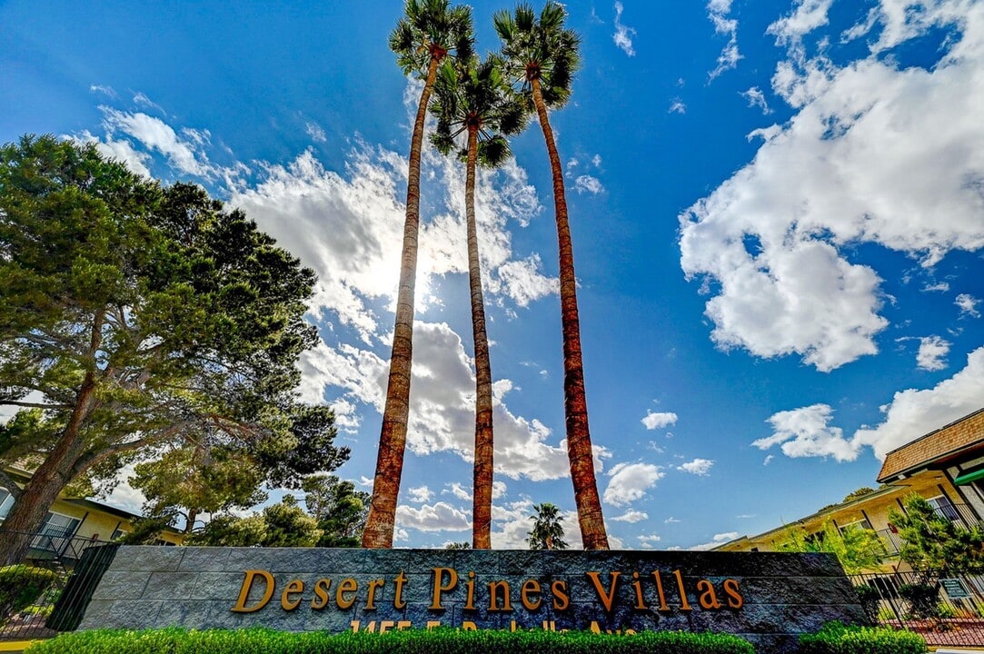 Desert Pines Villas in Las Vegas, NV - Foto de edificio