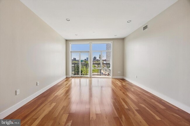 property at 601 N 2nd St