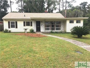 1809 E Derenne Ave in Savannah, GA - Building Photo - Building Photo