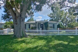 5140 17th Ave N in St. Petersburg, FL - Building Photo