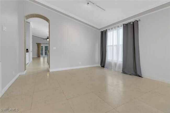 15028 Savannah Dr in Naples, FL - Building Photo - Building Photo
