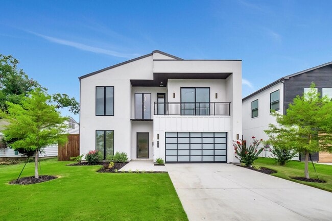 property at 3731 Cortez Dr