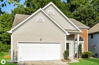 2157 Cliffvale Dr in High Point, NC - Building Photo - Building Photo