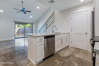 111 Oak Plns Aly in Lafayette, LA - Building Photo - Building Photo