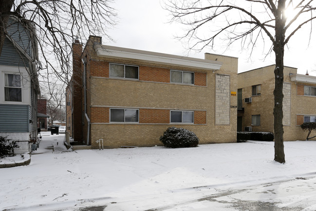 12619 S Lincoln St in Calumet Park, IL - Building Photo - Building Photo