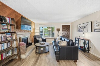 3111 NE 51st St in Vancouver, WA - Building Photo - Building Photo