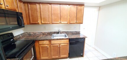 519 SW 1st Ct in Boynton Beach, FL - Building Photo - Building Photo