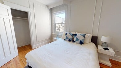 Coolbrook & Cote Saint-Luc in Montréal, QC - Building Photo - Building Photo