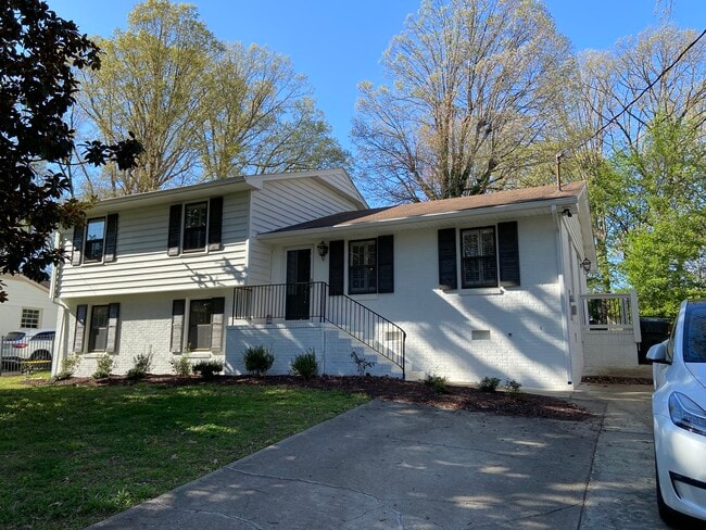 property at 312 Northfield Dr