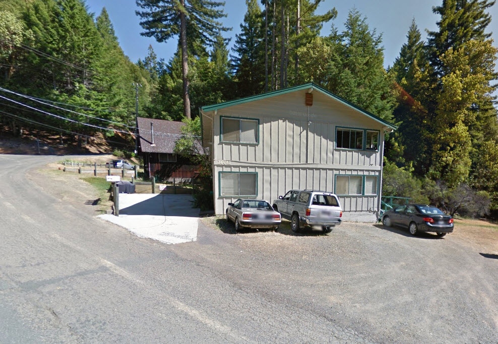 26011 Otter Dr in Willits, CA - Building Photo