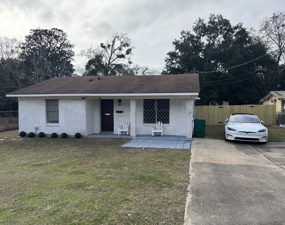 1313 42nd Ave in Gulfport, MS - Building Photo