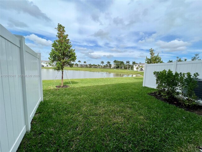 property at 6909 Harbours Edge Ave