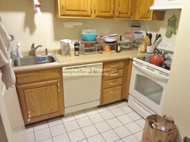 65 Hemenway St, Unit 8 in Boston, MA - Building Photo