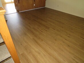 401-407 Tiffany Dr in Santa Maria, CA - Building Photo - Building Photo
