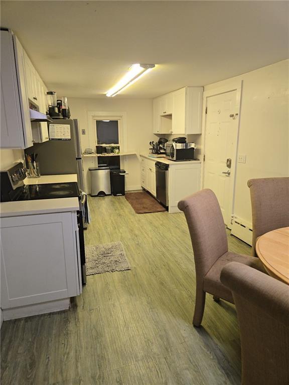 2 Lucas Ave in Newport, RI - Building Photo - Building Photo