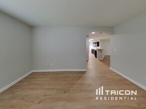 78611 Rock Ct in Yulee, FL - Building Photo - Building Photo