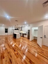 204 Bulgarmarsh Rd in Tiverton, RI - Building Photo - Building Photo