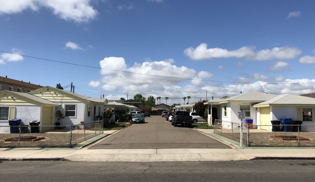 Flower Street Cottages in Chula Vista, CA - Building Photo