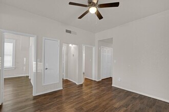 408 Nino Aguilera St in El Paso, TX - Building Photo - Building Photo