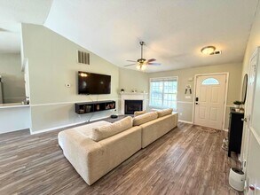 639 Veryfine Dr in Fountain Inn, SC - Building Photo - Building Photo