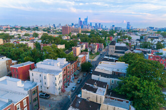 5 on 25 in Philadelphia, PA - Building Photo - Building Photo