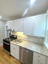 11 Belmont Sq, Unit 1 in Somerville, MA - Building Photo - Building Photo