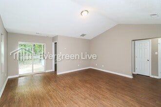 4855 Royal Run Dr in Memphis, TN - Building Photo - Building Photo